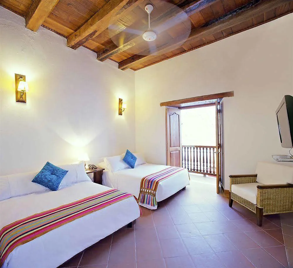 Hotel Boutique Las Carretas Cartagena 3*,