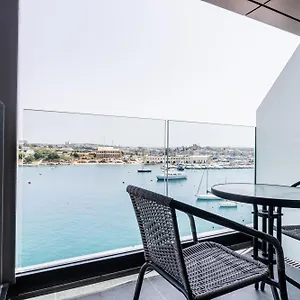 the-londoner-hotel-sliema.hotelssaintjulians.com/